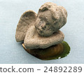 Figurine of an angel 24892289
