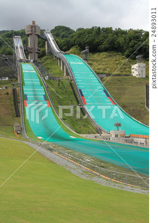 白馬跳躍體育場 白馬跳躍體育場 24893011