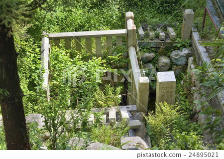 Yasui Shrine，Shimizu的Shimizu Komei's Well 24895021
