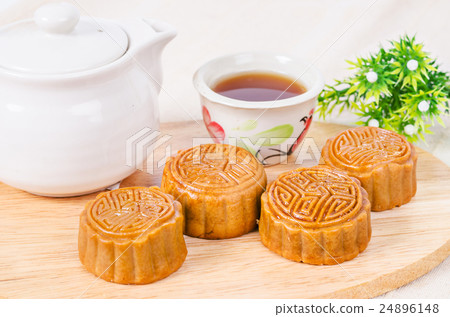 Chinese famous food. Moon cake. 24896148