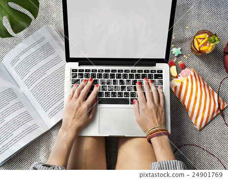 Female Hands Typing Macbook Concept Female Hands Typing Macbook Concept 24901769