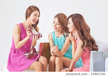 Shopping addiction 24902180