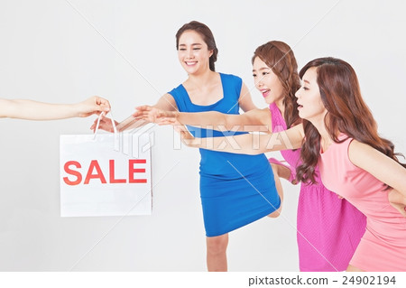 Shopping addiction 24902194