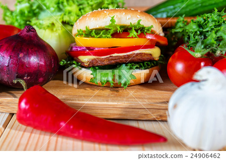homemade hamburger with fresh vegetables, close up 24906462