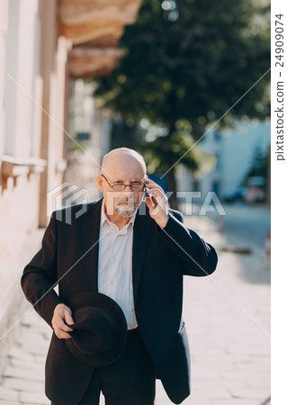 old man in field old man in field 24909074