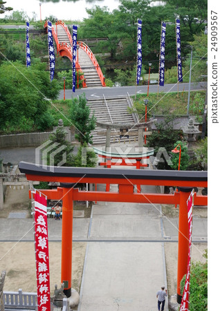 楠田稻荷神社 24909567
