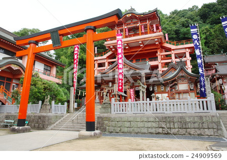 楠田稻荷神社 24909569