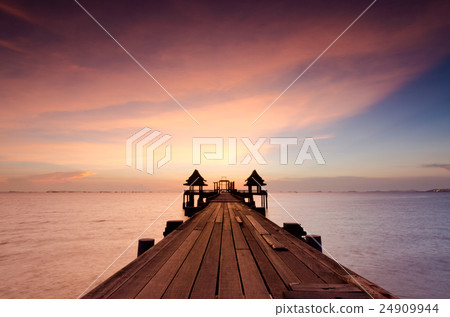 Summer, Travel, Vacation and Holiday concept 24909944