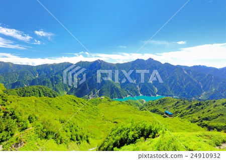 Summer Northern Alps and Lake Kurobe [Tateyama Kurobe Alpine Route] 24910932