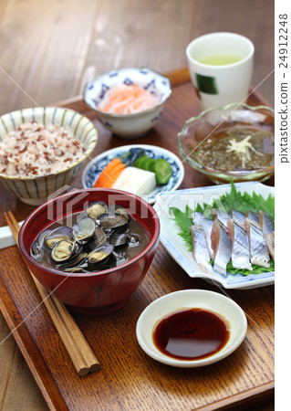 One juice three vegetables One juice three vegetables 24912248