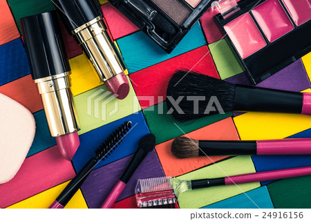 化妝品多彩 24916156
