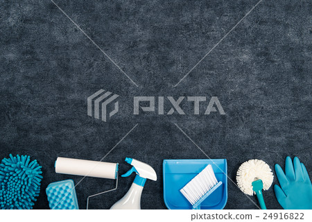 Cleaning tool side by side shooting 24916822