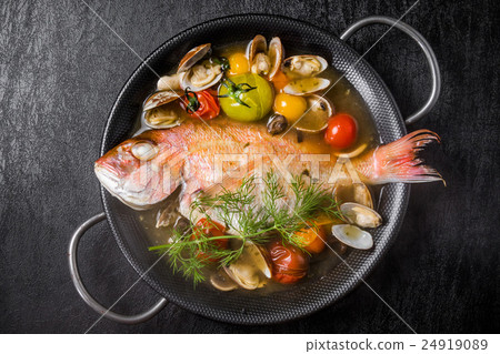 Aquapazza of red snapper acqua pazza of the red snapper Italian 24919089