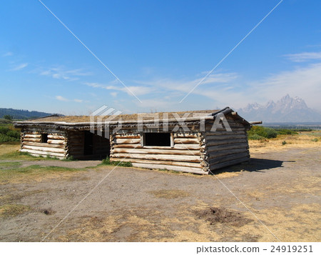 Cunningham Cabin Cunningham Cabin 24919251