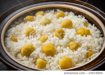 季節性栗子飯季節性栗子米 季節性栗子飯季節性栗子米 24919809