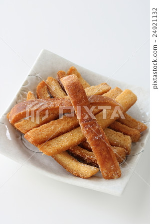 Bread of bread's ears fried bread 24921132