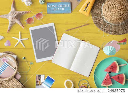 Mockup Copyspace Book Summer Vacation Concept Mockup Copyspace Book Summer Vacation Concept 24927975