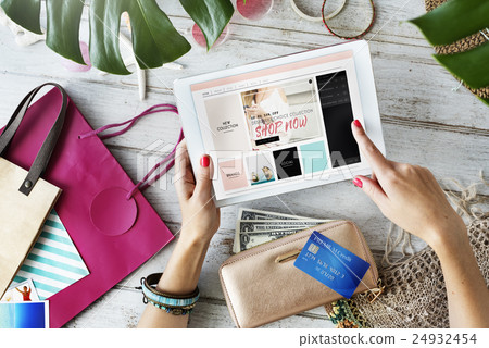 Vintage Lifestyle Minimalist Femininity E-shopping Concept Vintage Lifestyle Minimalist Femininity E-shopping Concept 24932454