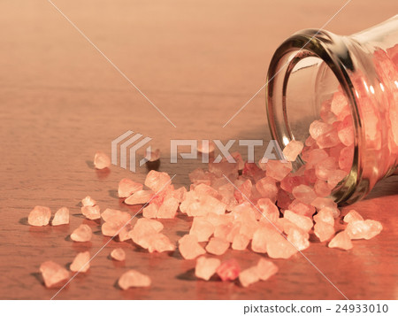 Himalayan crystal salt is far superior traditional 24933010
