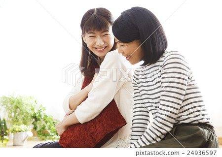 女孩聯盟室共享女性朋友聚會分享房友好友室友 女孩聯盟室共享女性朋友聚會分享房友好友室友 24936597