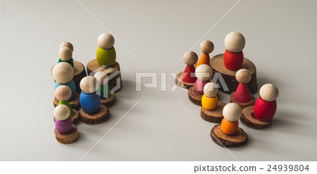 people 24939804