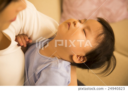 媽媽和寶寶寶寶 媽媽和寶寶寶寶 24940823