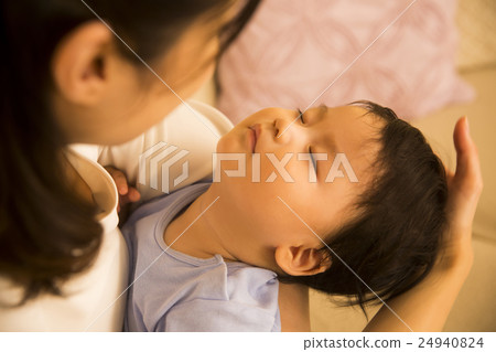 媽媽和寶寶寶寶 媽媽和寶寶寶寶 24940824