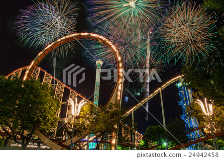 Fireworks of Nagashima Spaland in Mie Prefecture 24942458