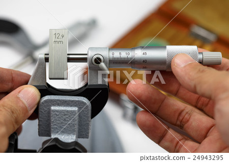 Calibration outside micro meter Calibration outside micro meter 24943295