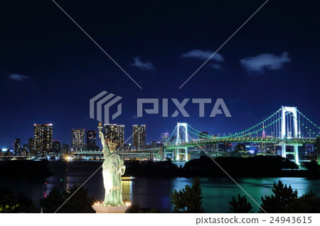 Tokyo cityscape [night view of Odaiba] 24943615