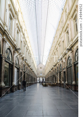 Galerie Saint Tubert in Grand Place, Brussels Galerie Saint Tubert in Grand Place, Brussels 24944052