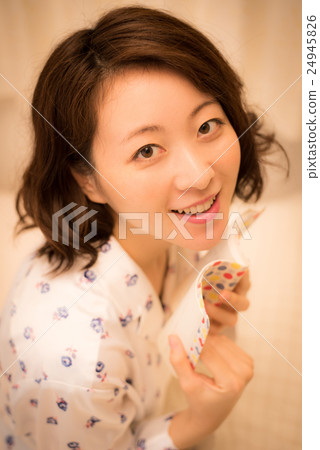 In the evening bed woman In the evening bed woman 24945826