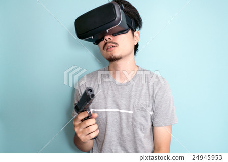 VR, men with guns 24945953