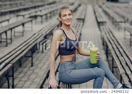 beautiful sporty girl 24948132