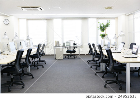 Office image 24952635