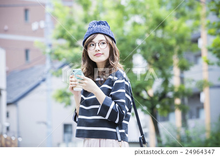 young woman young woman 24964347