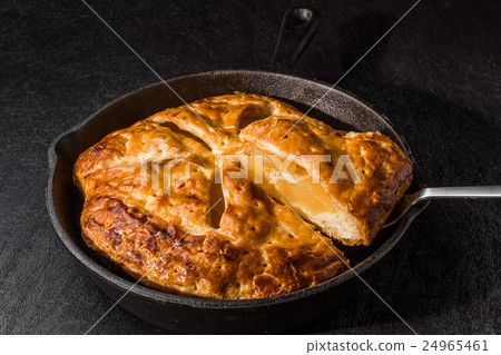 Freshly baked apple pie Apple pie Freshly baked apple pie Apple pie 24965461