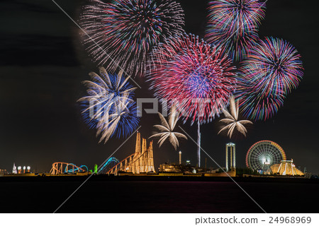 Fireworks of Nagashima Spaland in Mie Prefecture 24968969