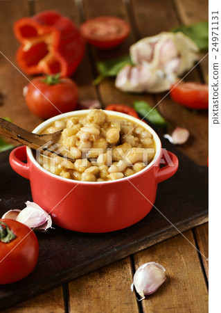 potaje de garbanzos, a spanish chickpeas stew potaje de garbanzos, a spanish chickpeas stew 24971131