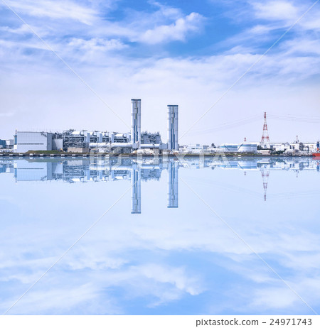 Factory panorama reflecting on the surface of the water Factory panorama reflecting on the surface of the water 24971743