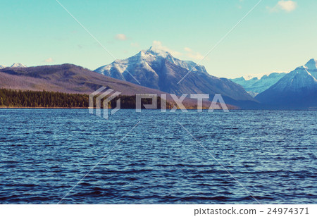 Glacier Park 24974371