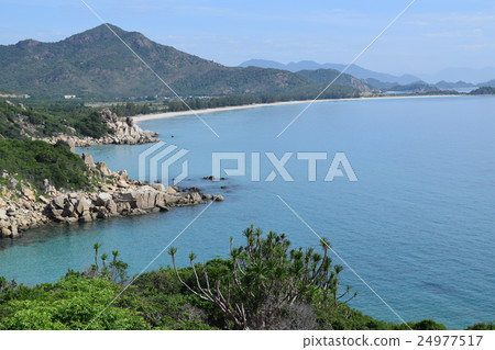 Vinh Hy bay and sea in Ninh Thuan, Vietnam 24977517