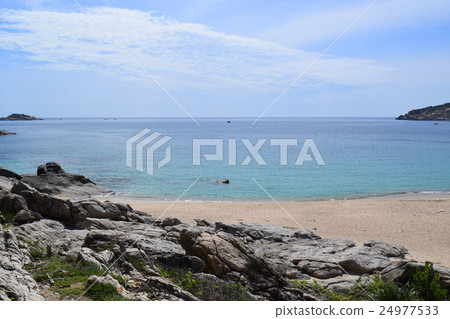 Vinh Hy bay and sea in Ninh Thuan, Vietnam 24977533