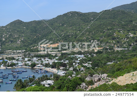 Vinh Hy bay and sea in Ninh Thuan, Vietnam 24977554