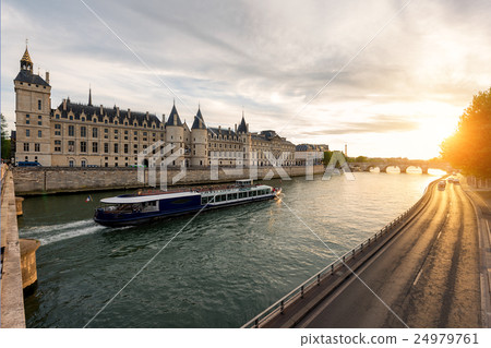 Boat tour on Seine river in Paris, France Boat tour on Seine river in Paris, France 24979761