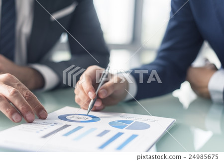 Analysis Brainstorming Business Working Report Concept Analysis Brainstorming Business Working Report Concept 24985675
