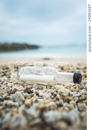 Message Bottle 24993847