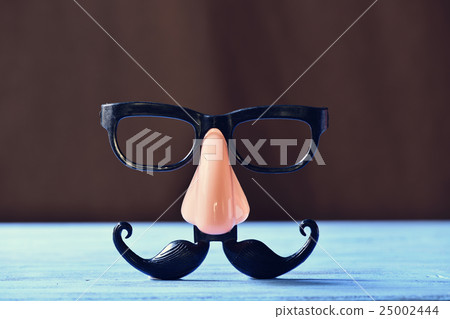 fake mustache, nose and eyeglasses 25002444