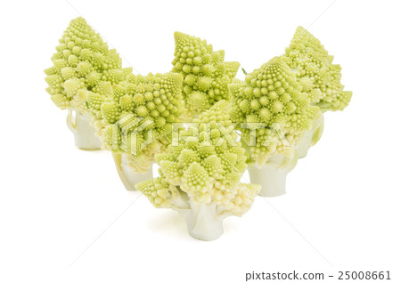 Freshly cut romanesco broccoli Freshly cut romanesco broccoli 25008661