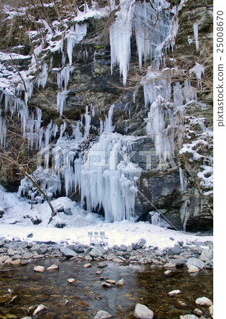 三十個槌槌冰柱 25008670